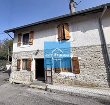 Maison de ville triplex T5 de 140m2 avec Parkings extérieur