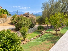 Osani (Corse) : A vendre, maison en pierre, avec deux appartements T3 indépendants, à 3Km de la plage