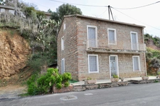 Dpt Corse (20), à vendre PARTINELLO, maison en pierres avec terrasse et parking, proche de la plage 