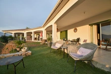 Dpt Corse (20), à vendre BASTELICACCIA charmante villa T4+T2, grande terrasse vue mer, parking