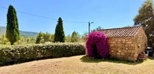 ECCICA-SUARELLA (Corse) : Maison T4, caseddu en pierre, garage, terrain piscinable, vue dégagée