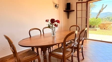 ECCICA-SUARELLA (Corse) : Maison T4, caseddu en pierre, garage, terrain piscinable, vue dégagée