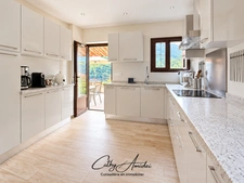SERRIERA (Corse) - Golfe de Porto - A VENDRE, Maison rénovée, T5 + T3, terrasses, plage à 3Km