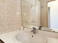 ALBITRECCIA (Corse) Rive-Sud d'AJACCIO: A vendre Appartement Duplex T3 meublé, parking privatif, terrasse vue mer, à 500m de plage