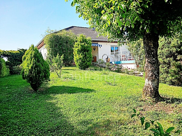 Maison à vendre 7 pièces VILLERSEXEL (70)