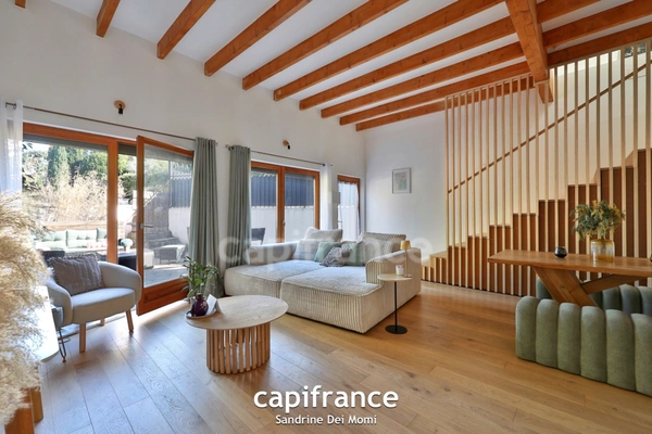SAINT DIDIER AU MONT D'OR - Appartement T4 duplex avec terrasse et 2 stationnements 