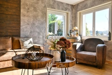 Maison de village avec jardin paysager