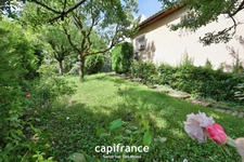 CHARBONNIERES LES BAINS - Maison de 77m² + sous-sol de 77m² édifiée sur une parcelle de 800m²
