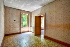 GREZIEU LA VARENNE Plateau  T4/T5 de 110,73 m² avec jardin sud de 84.88 m² avec 2 stationnements