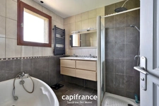 SOUCIEU EN JARREST - Maison individuelle de 100m² avec garage 
