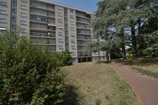 LYON 5EME ARRONDISSEMENT Appartement T2 avec cave - stationnement libre
