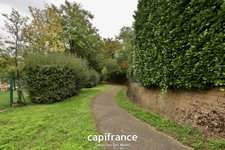 Francheville - Au calme - Maison de 94m² sur parcelle de 615m² avec garagec