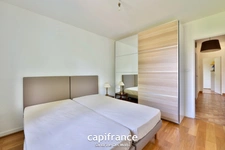 CHARBONNIERES LES BAINS - Maison de 77m² + sous-sol de 77m² édifiée sur une parcelle de 800m²