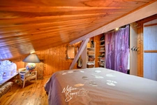 Maison de village avec jardin paysager