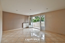 TASSIN LA DEMI LUNE - Appartement T4 de 81,51 m² avec balcon et cave + garage en sus