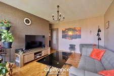 St Genis Laval - Appartement T3 de 61m² avec place de stationnement et cave dans résidence sécurisée avec ascenseur