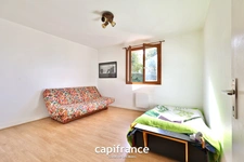 Maison à vendre 5 pièces HYPER CENTRE VAUGNERAY (69) de 120m² habitable + 25m² de pièce borgne avec garage de 60m² sur parcelle de 844m²