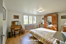  Proche Bourg de Tassin - Maison P7 de 155m² habitables (230m² au sol) 5 chambres - parcelle de 1 560m²  