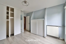 TASSIN LA DEMI LUNE - Appartement T4 de 81,51 m² avec balcon et cave + garage en sus