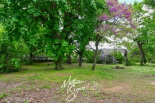 GREZIEU LA VARENNE Plateau  T4/T5 de 110,73 m² avec jardin sud de 84.88 m² avec 2 stationnements