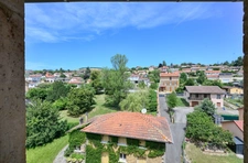 Plateau Combles à aménager VINDRY SUR TURDINE (69) 180m² au sol 