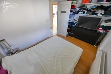 Appartement avec cour et stationnement privatif en campagne 