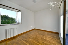 CHARBONNIERES LES BAINS (69) Appartement T2 de 45m² avec jardin de 84m² - Façade refaite 2025 et huisseries changées 2025