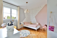 Tassin la demi lune - 4-room apartment of 101m² with 18m² terrace with 43m² garage and parking space