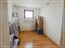 Maison familiale avec un grand sous-sol à MOISSAC