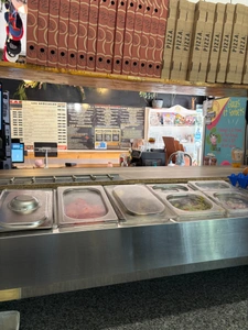 PIZZERIA À VENDRE – BAYONNE SAINT-ESPRIT – EMPLACEMENT D’ANGLE