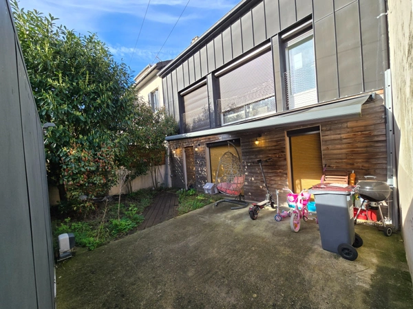Maison à vendre 4 pièces  MONTREUIL (93)