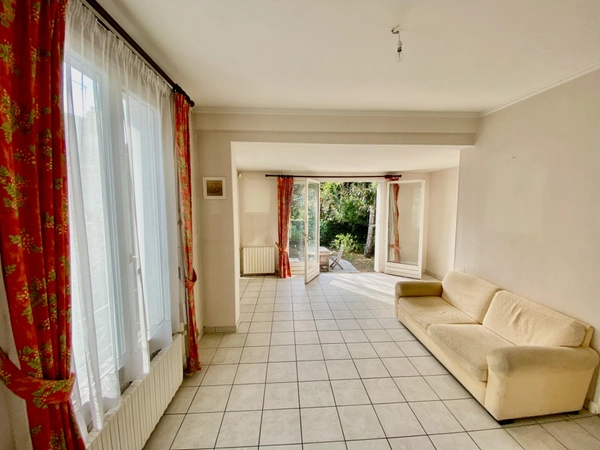 CHATOU (78) à vendre Maison 5 pièces de 97,77 m² avec jardin