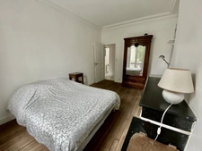 NANTERRE (92) Centre-Ville à vendre Appartement 2 pièces de 42,25 m² - Proche RER