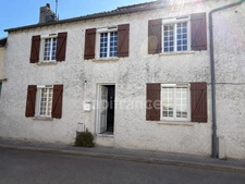 Maison à vendre 4 pièces MOISSON (78) - 2 chambres - cave - extérieur 