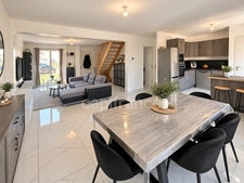 Maison à vendre 5 pièces  (78) - 3 chambres - terrain 429 m²