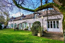 Dpt Yvelines (78), for sale near LA VILLENEUVE EN CHEVRIE P10 property of 366 m² - Land of 5,710.00 m²