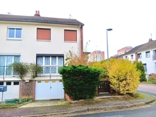 Maison à vendre 4 pièces  (76) - garage - Jardin