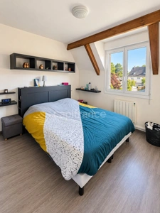 Maison à vendre 5 pièces  (78) - 3 chambres - Jardin  - garage -cabanon