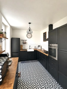 Maison à vendre 8 pièces 191 m² (78) - 6 chambres - jardin - cave 