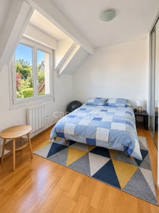 Maison à vendre 5 pièces  (78) - 3 chambres - Jardin  - garage -cabanon