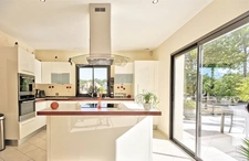 Dpt Yvelines (78), à vendre MOISSON maison contemporaine 280 m² - parc arboré 8 148 m²- sous sol total