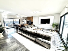 Maison à vendre 7 pièces 193 m² - PERDREAUVILLE (78) - Piscine - garage - plain pied