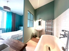 Dpt Yvelines (78), à vendre MANTES LA JOLIE appartement T4 de 110 m² avec rooftop de 200 m²