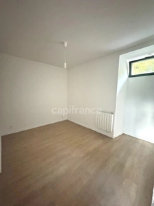 Appartement à vendre 2 pièces ROSNY SUR SEINE (78) - 2 places de parking - 