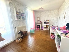 Maison à vendre 8 pièces 191 m² (78) - 6 chambres - jardin - cave 