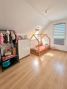 Maison à vendre 5 pièces  (78) - 3 chambres - terrain 429 m²