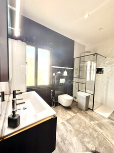 Maison à vendre 7 pièces 193 m² - PERDREAUVILLE (78) - Piscine - garage - plain pied