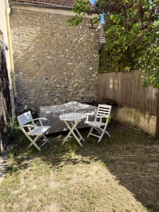 Maison à vendre 4 pièces MOISSON (78) - 2 chambres - cave - extérieur 