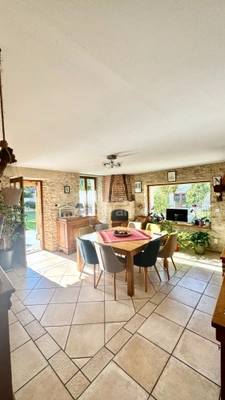 Propriete à vendre 7 pièces JOUY MAUVOISIN (78) - dépendance - garage - parcelle 2500 m² 