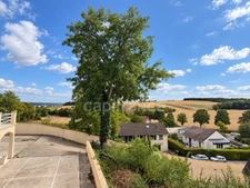 Appartement à vendre 3 pièces JOUY MAUVOISIN (78) - 2 places de parking -